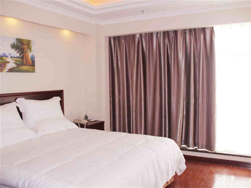 Greentree Inn Chongqing North Railway Station Express Hotel Номер фото