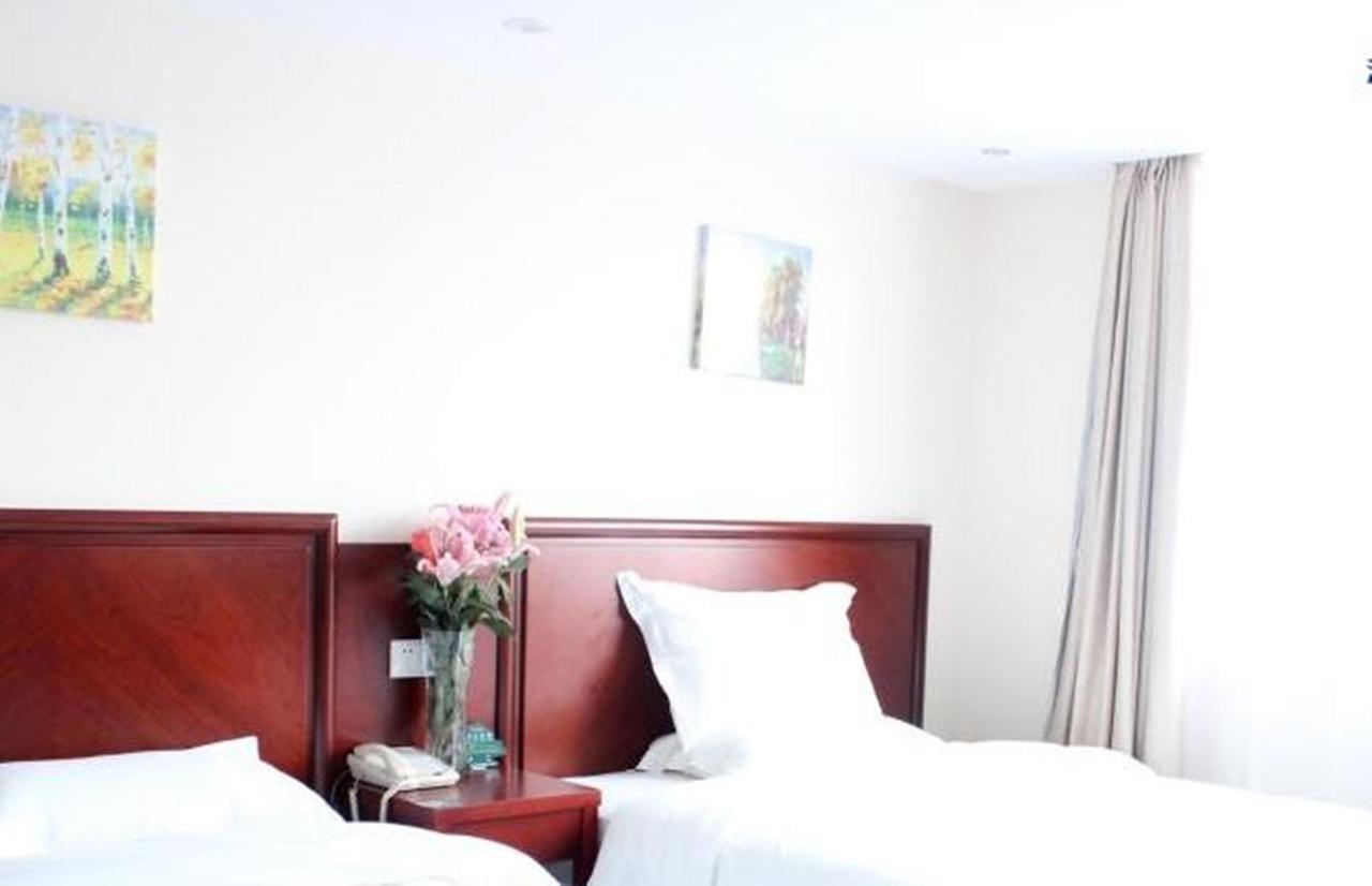 Greentree Inn Chongqing North Railway Station Express Hotel Экстерьер фото